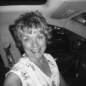 Meet your Posher, Jozette